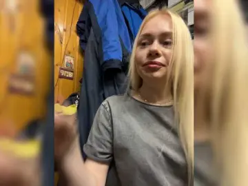 -SexyMilf-  live sex cam