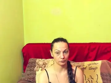 BettyVespoli  live sex cam