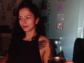 LatinTupi  live sex cam
