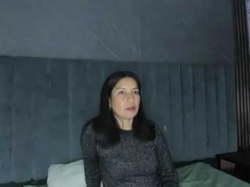 MeganCollinss  live sex cam