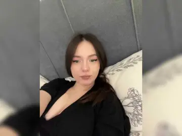 OlivkaVif  live sex cam
