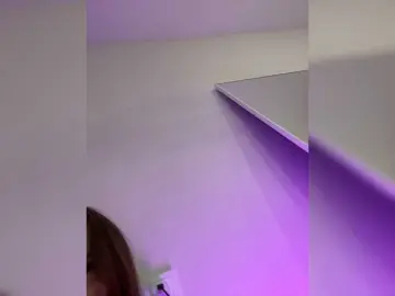 OlivkaVif  live sex cam