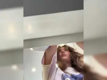 OlivkaVif  live sex cam