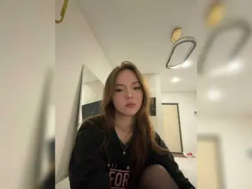 OlivkaVif  live sex cam