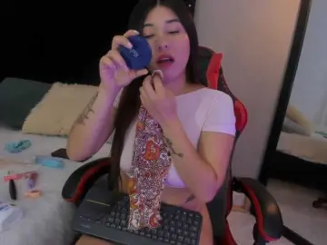 PaulinaLuxx  live sex cam