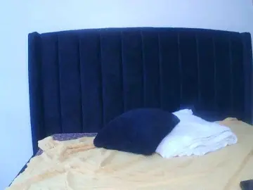 SexxyNaia  live sex cam