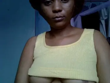 EasyEssy  live sex cam