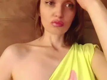 Lilisexy14  live sex cam