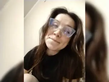 AZET-9  live sex cam