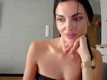 Addisonadore  live sex cam
