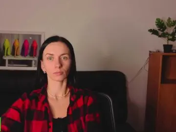 Annakillkiss  live sex cam