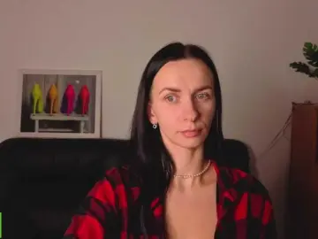 Annakillkiss  live sex cam