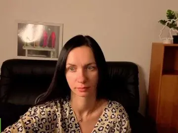 Annakillkiss  live sex cam