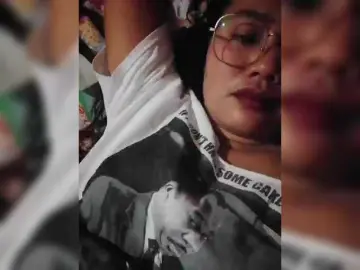 CesszZ  live sex cam