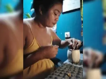 CesszZ  live sex cam