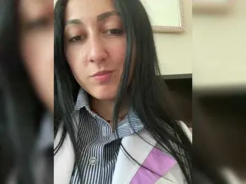 MiaTorres  live sex cam