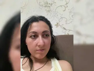 MiaTorres  live sex cam