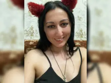 MiaTorres  live sex cam