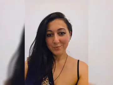 MiaTorres  live sex cam
