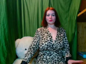 Milana9732  live sex cam