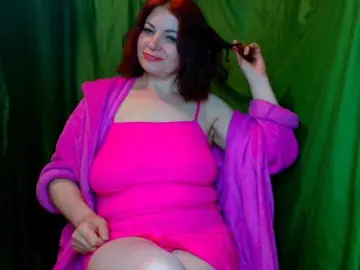 Milana9732  live sex cam