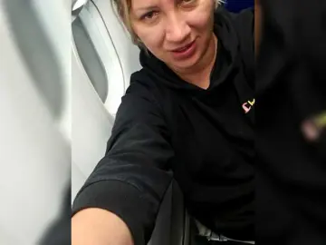 YourWitcher  live sex cam