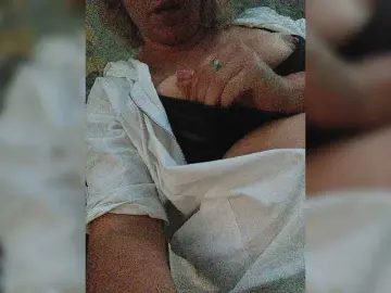 YourWitcher  live sex cam