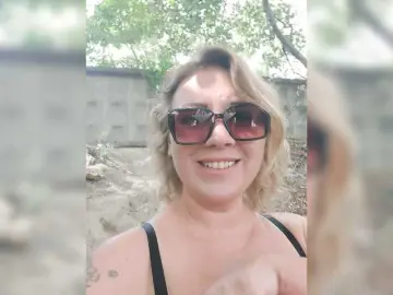 YourWitcher  live sex cam