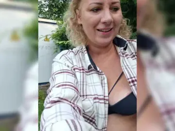 YourWitcher  live sex cam