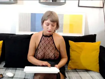 Laraloveblis1  live sex cam