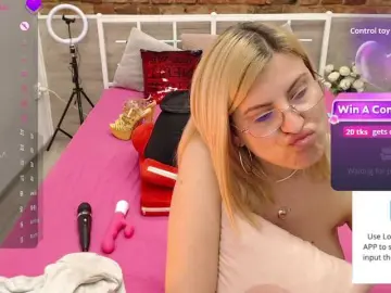 AmyAmandaX  live sex cam