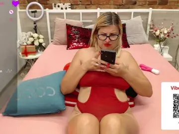 AmyAmandaX  live sex cam