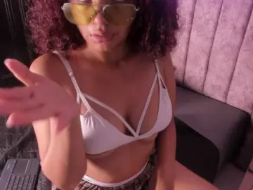 Dahlia-rossee  live sex cam