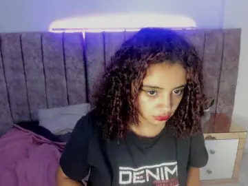 Dahlia-rossee  live sex cam