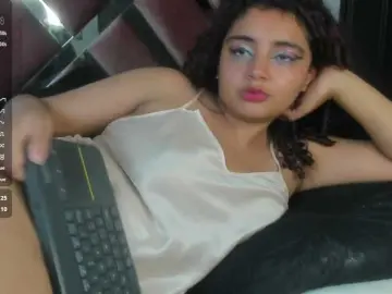 Dahlia-rossee  live sex cam