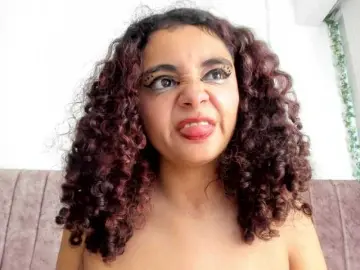 Dahlia-rossee  live sex cam