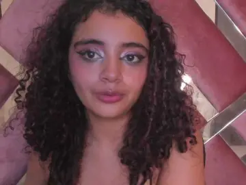 Dahlia-rossee  live sex cam
