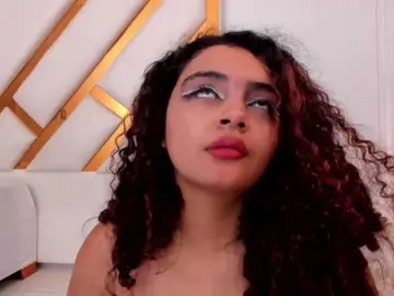 Dahlia-rossee  live sex cam
