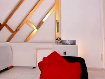Dahlia-rossee  live sex cam