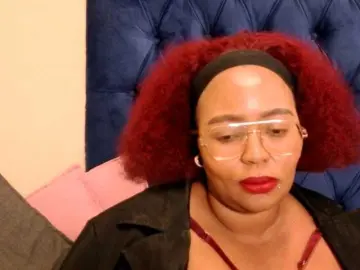 EbonySkyeXX  live sex cam
