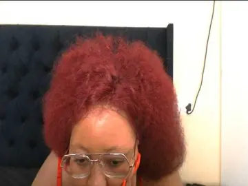 EbonySkyeXX  live sex cam