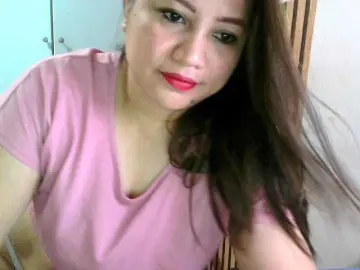Soffia-mae  live sex cam