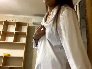 FranceneKoloc  live sex cam