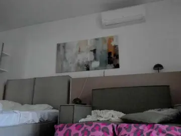 Neith-Cole  live sex cam