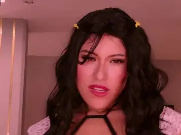 RebeccaWest  live sex cam