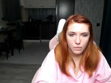 Regimasmile  live sex cam