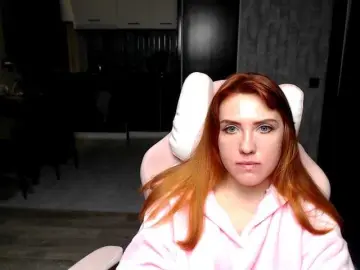 Regimasmile  live sex cam