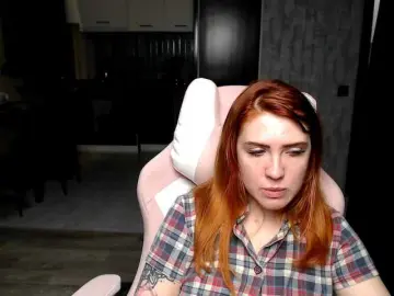 Regimasmile  live sex cam