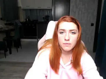 Regimasmile  live sex cam