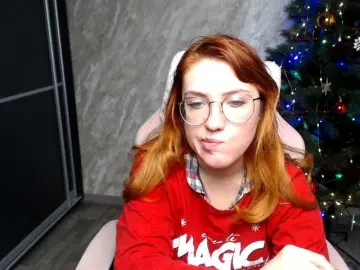 Regimasmile  live sex cam